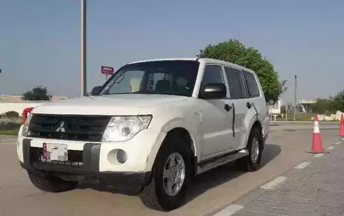 Использовал Mitsubishi Pajero Продается в Доха #7580 - 1  image 